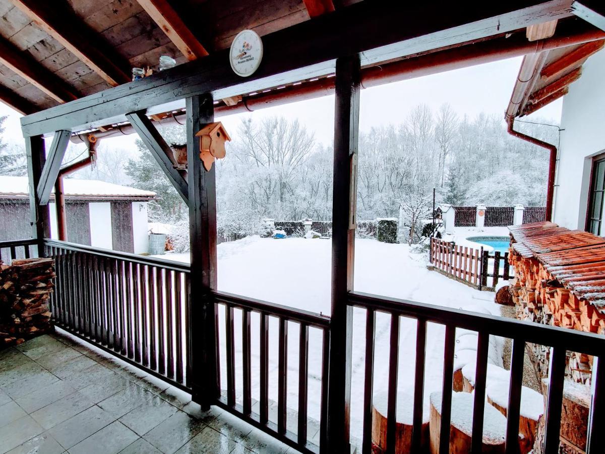 Penzion Beako Na "Pinglu" Votice Exterior foto